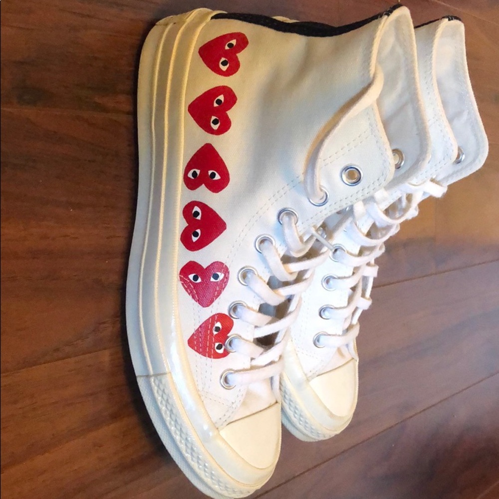 Comme Des Garçons PLAY X Converse